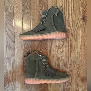 Yeezy 750 Chocolate